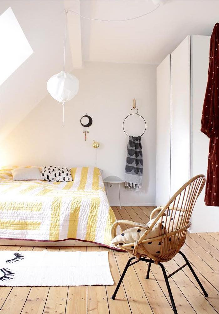 modern quilts in modern interiors